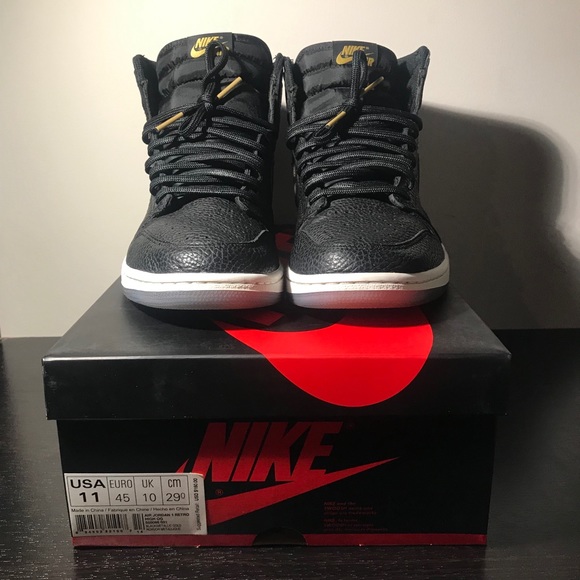 Jordan Other - Air Jordan retro high 1 “city of flights”